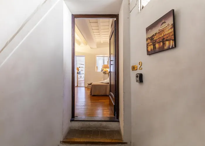 Navona Historic Luxury Deluxe Daire